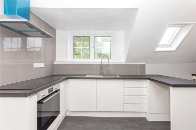 Platts Lane, London - NW3 view 4