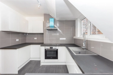Platts Lane, London - NW3 view 6