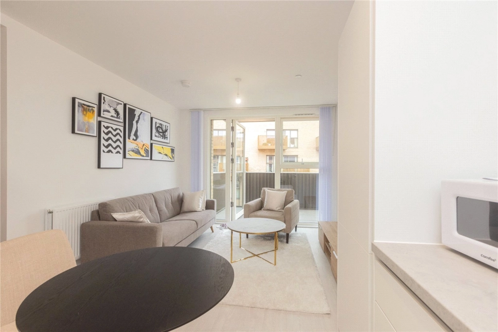 1 bedroom apartments/flats for sale in Perryfield Way, London - NW9 view 4