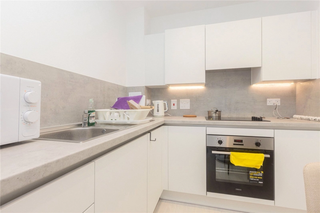 1 bedroom apartments/flats for sale in Perryfield Way, London - NW9 view 5