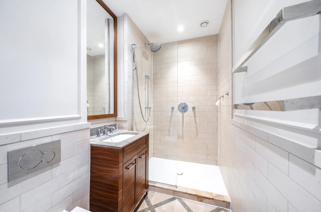 2 bedrooms apartments/flats for sale in Kidderpore Avenue, Hampstead - NW3 view 12