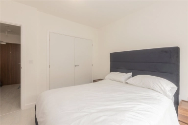 Perryfield Way, London - NW9 view 6