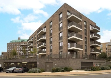 Medawar Drive, London - NW7 view 2