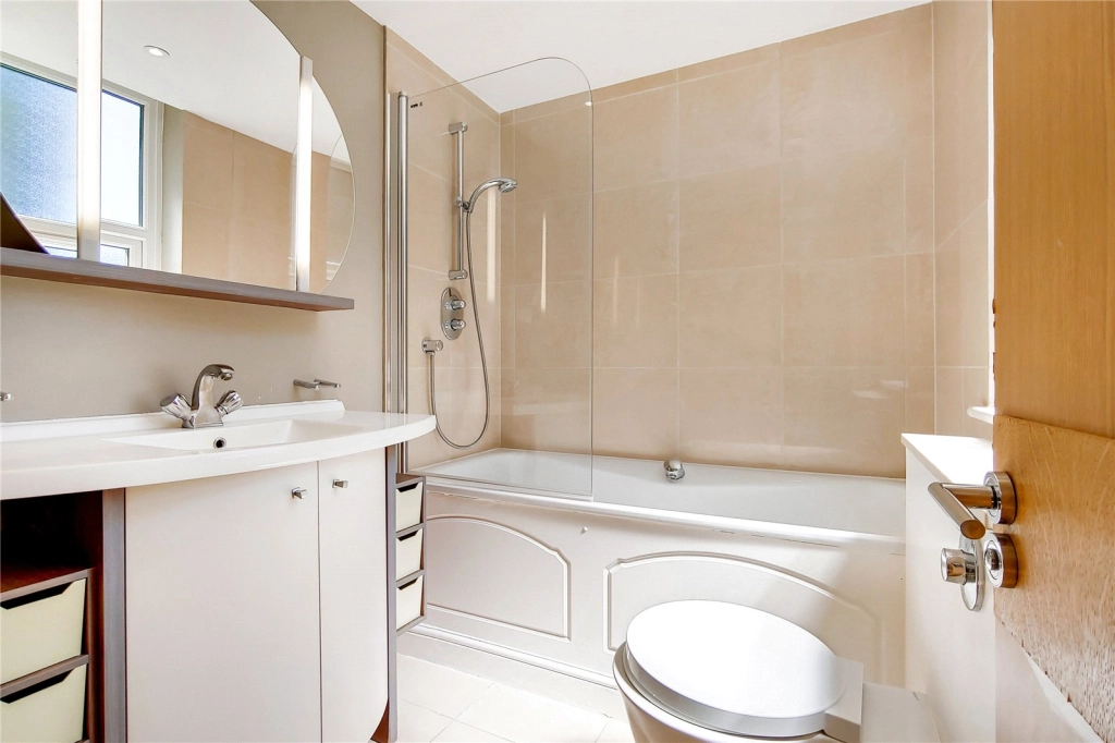 3 bedrooms apartments/flats for sale in St. Johns Wood Park, London - NW8 view 13