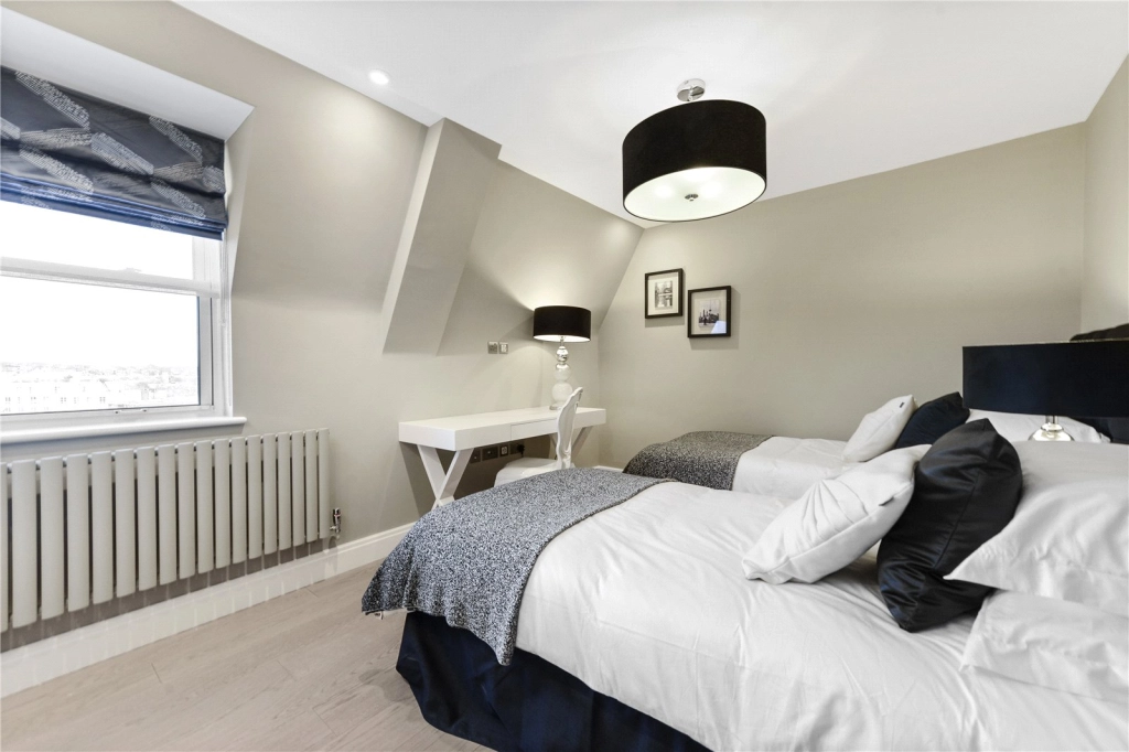 3 bedrooms apartments/flats for sale in St. Johns Wood Park, London - NW8 view 17