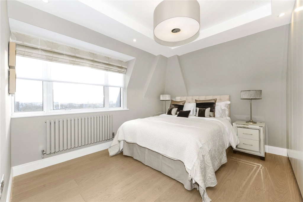 3 bedrooms apartments/flats for sale in St. Johns Wood Park, London - NW8 view 12