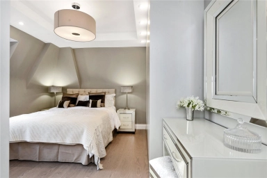 St. Johns Wood Park, London - NW8 view 13