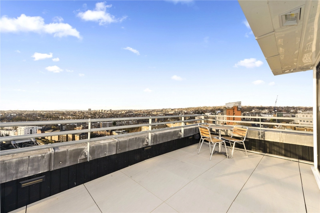 3 bedrooms apartments/flats for sale in St. Johns Wood Park, London - NW8 view 22