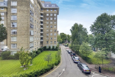St. Johns Wood Park, London - NW8 view 17
