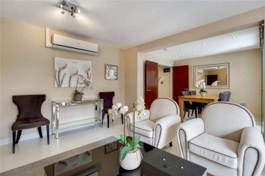 St. Johns Wood Park, London - NW8 view 6