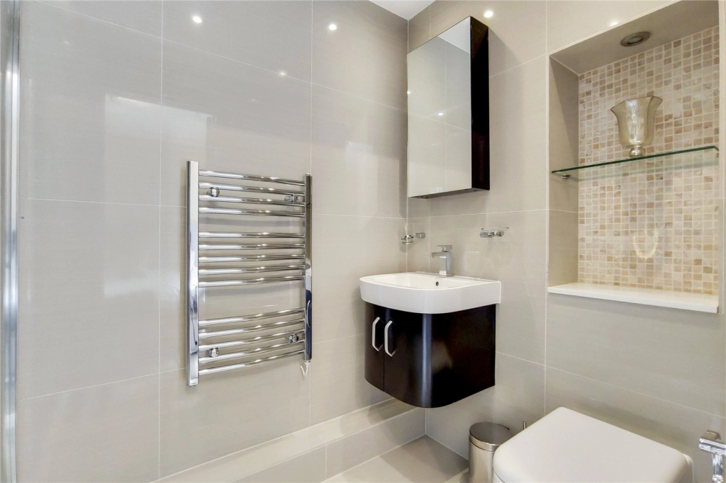 3 bedrooms apartments/flats for sale in St. Johns Wood Park, London - NW8 view 13