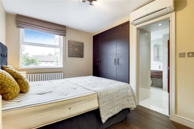 St. Johns Wood Park, London - NW8 view 11