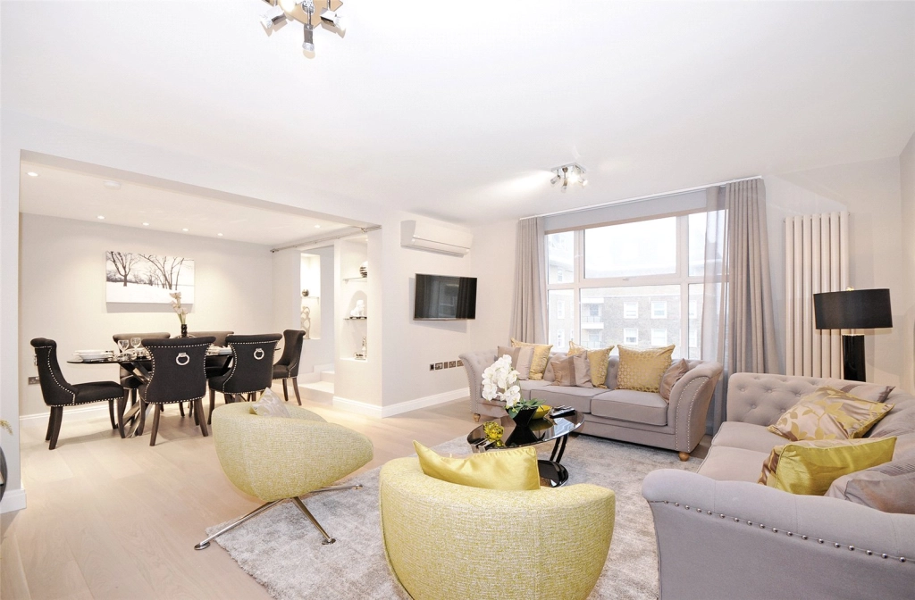 3 bedrooms apartments/flats for sale in St. Johns Wood Park, London - NW8 view 2