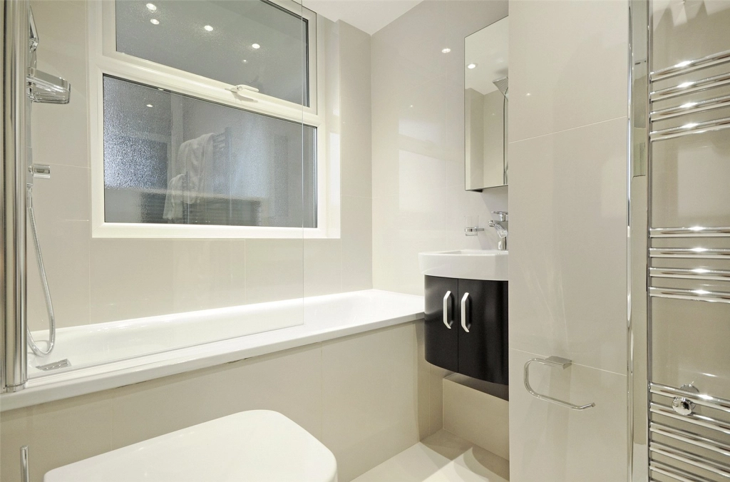 3 bedrooms apartments/flats for sale in St. Johns Wood Park, London - NW8 view 13