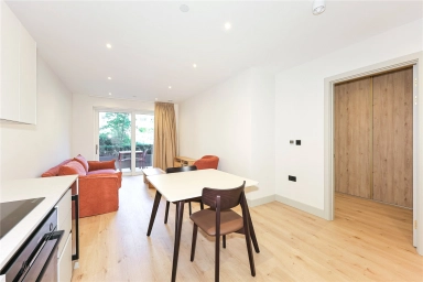 Aerodrome Road, London - NW9 view 5