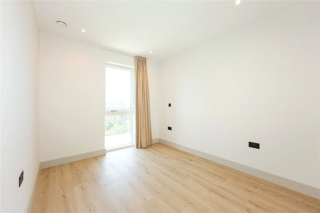 2 bedrooms apartments/flats for sale in Aerodrome Road, London - NW9 view 8