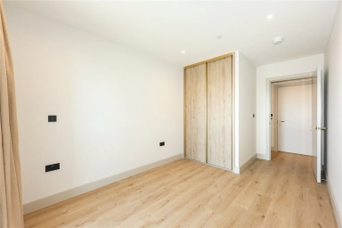 Aerodrome Road, London - NW9 view 9