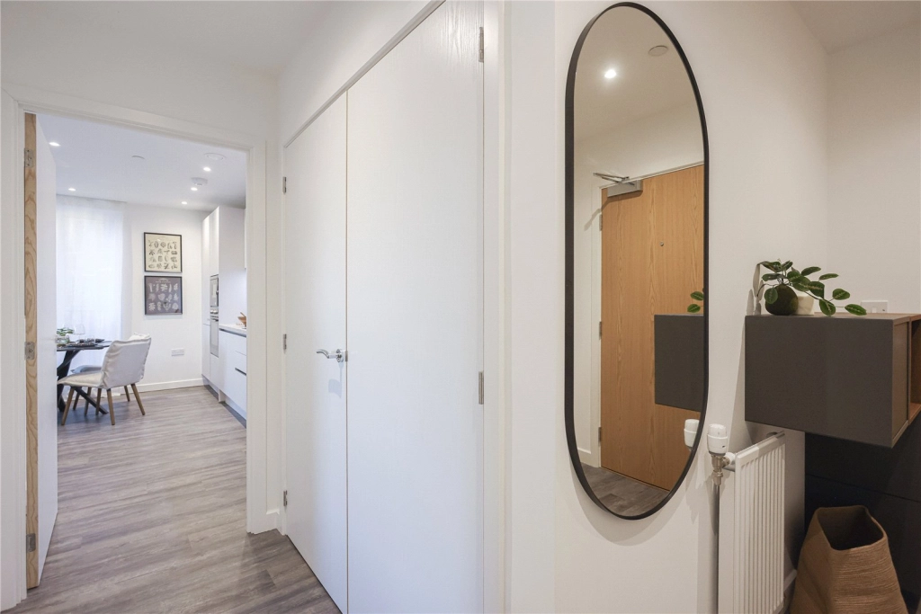 1 bedroom apartments/flats for sale in Medawar Drive, London - NW7 view 17