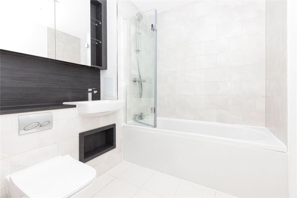 1 bedroom apartments/flats for sale in Perryfield Way, London - NW9 view 6