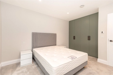 Explorer Way, London - NW7 view 6