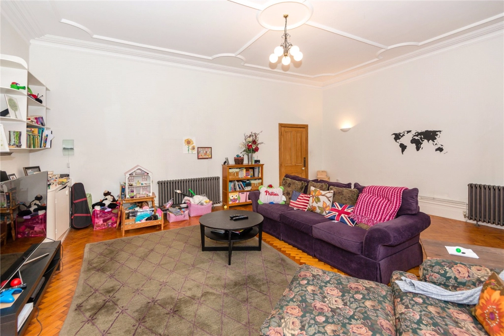 7 bedrooms houses for sale in Chesterford Gardens, London - NW3 view 11
