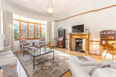 Chesterford Gardens, London - NW3 view 1