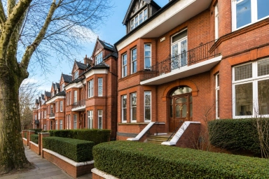 Chesterford Gardens, London - NW3 view 20