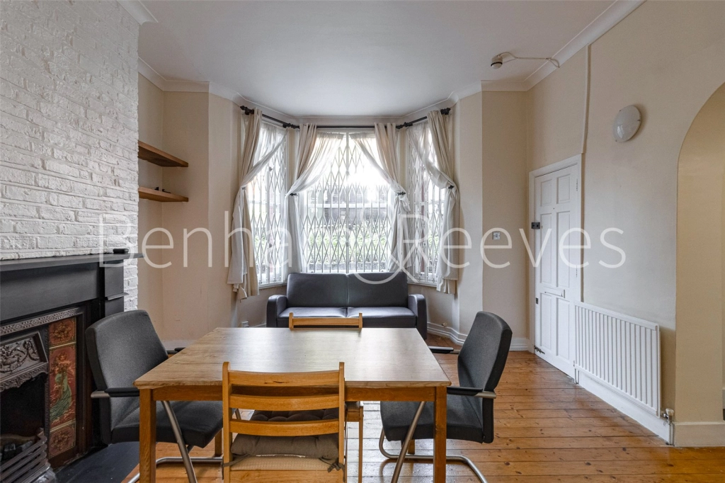 1 bedroom apartments/flats for sale in Frognal, London - NW3 view 8