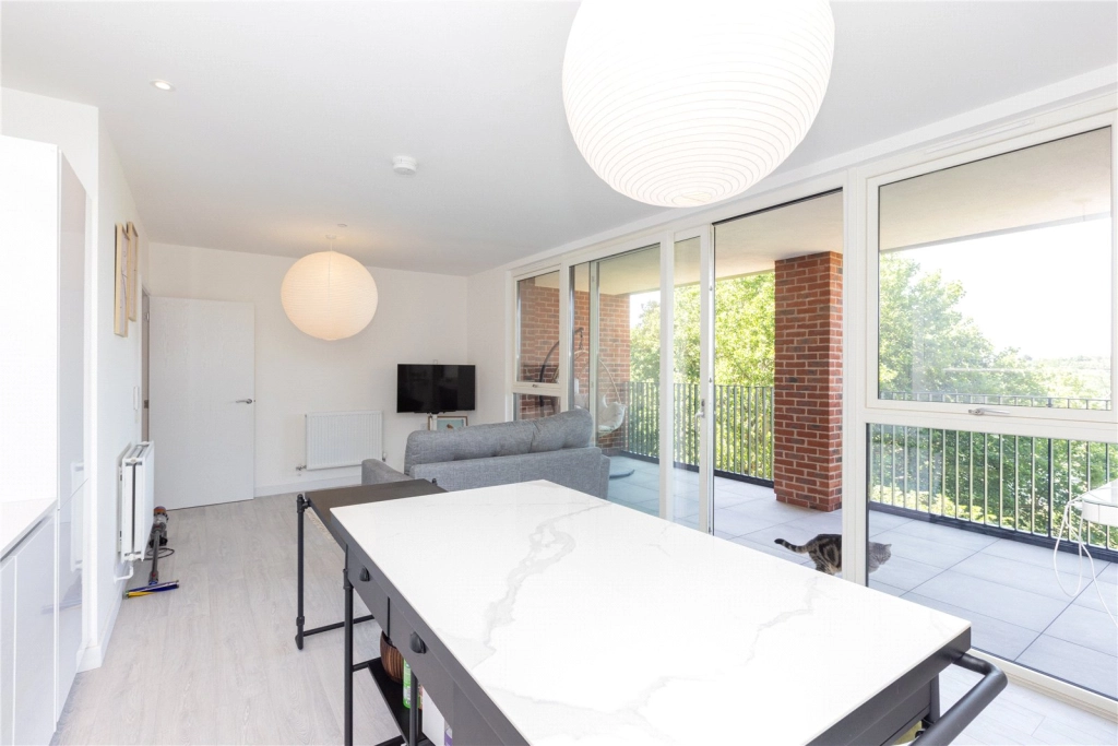 1 bedroom apartments/flats for sale in Shearwater Drive, London - NW9 view 2