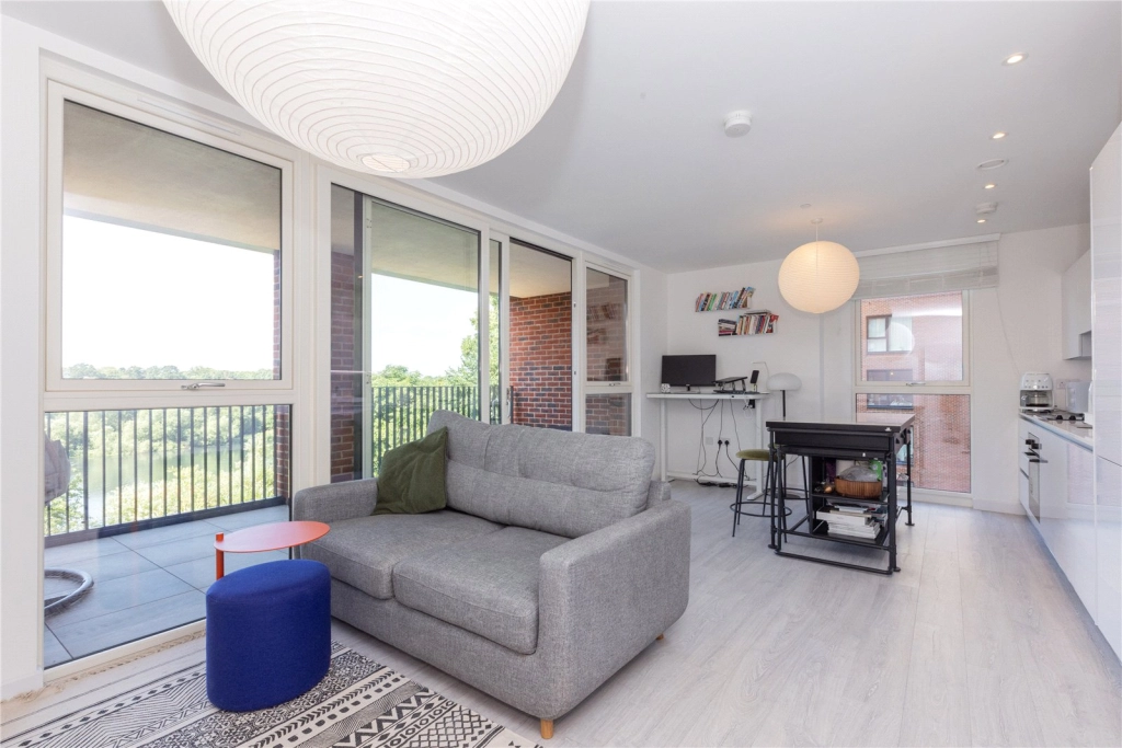 1 bedroom apartments/flats for sale in Shearwater Drive, London - NW9 view 11