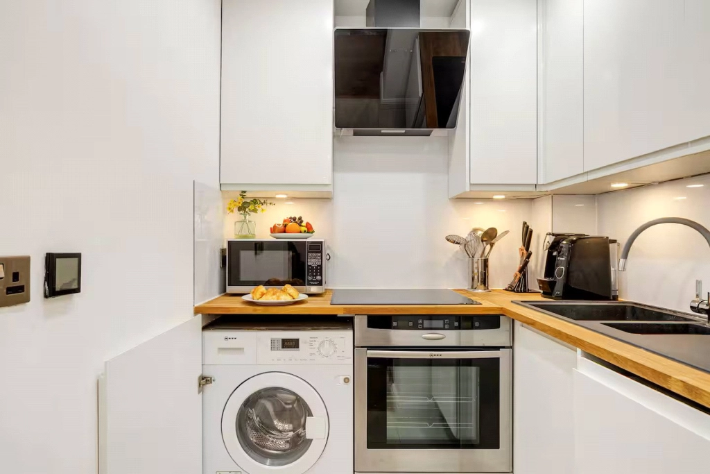Studio apartments/flats for sale in Belsize Grove, London - NW3 view 17