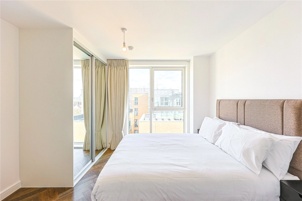 2 bedrooms apartments/flats for sale in Mile Walk, London - NW6 view 17