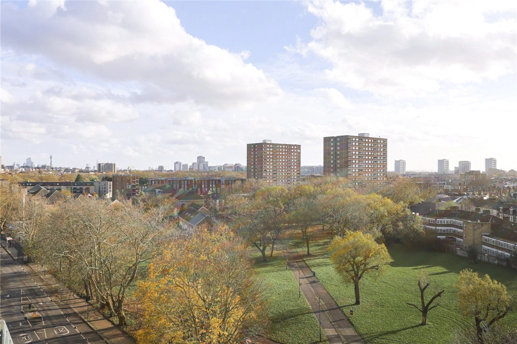 2 bedrooms apartments/flats for sale in Mile Walk, London - NW6 view 14