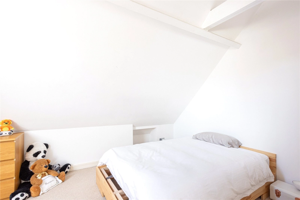 2 bedrooms apartments/flats for sale in Heath Drive, London - NW3 view 10