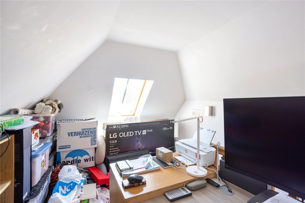 2 bedrooms apartments/flats for sale in Heath Drive, London - NW3 view 16
