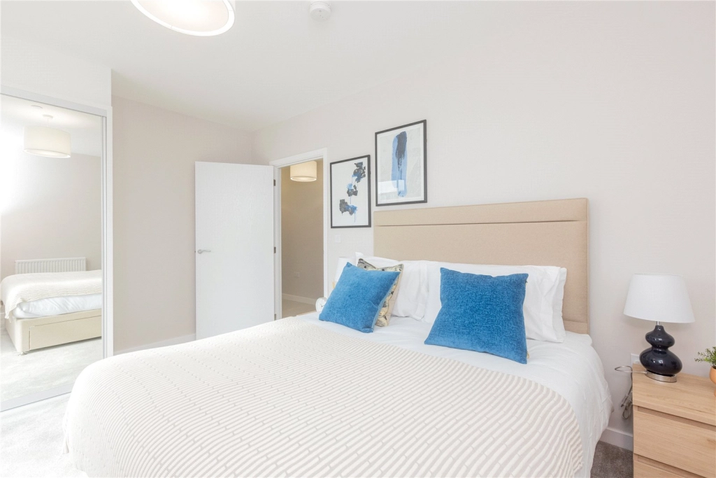 1 bedroom apartments/flats for sale in Perryfield Way, London - NW9 view 5