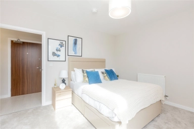 Perryfield Way, London - NW9 view 6