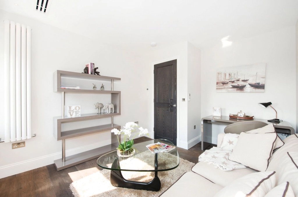 4 bedrooms apartments/flats for sale in Arkwright Road, London - NW3 view 24