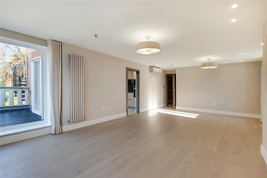Fitzjohns Avenue, London - NW3 view 5
