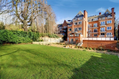 Fitzjohns Avenue, London - NW3 view 1