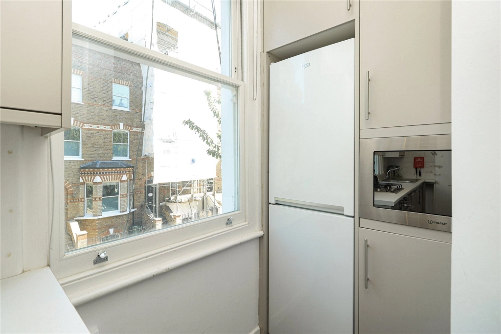 1 bedroom apartments/flats for sale in Gardnor Road, London - NW3 view 4