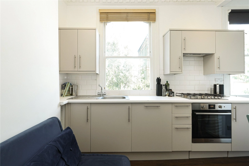 1 bedroom apartments/flats for sale in Gardnor Road, London - NW3 view 7