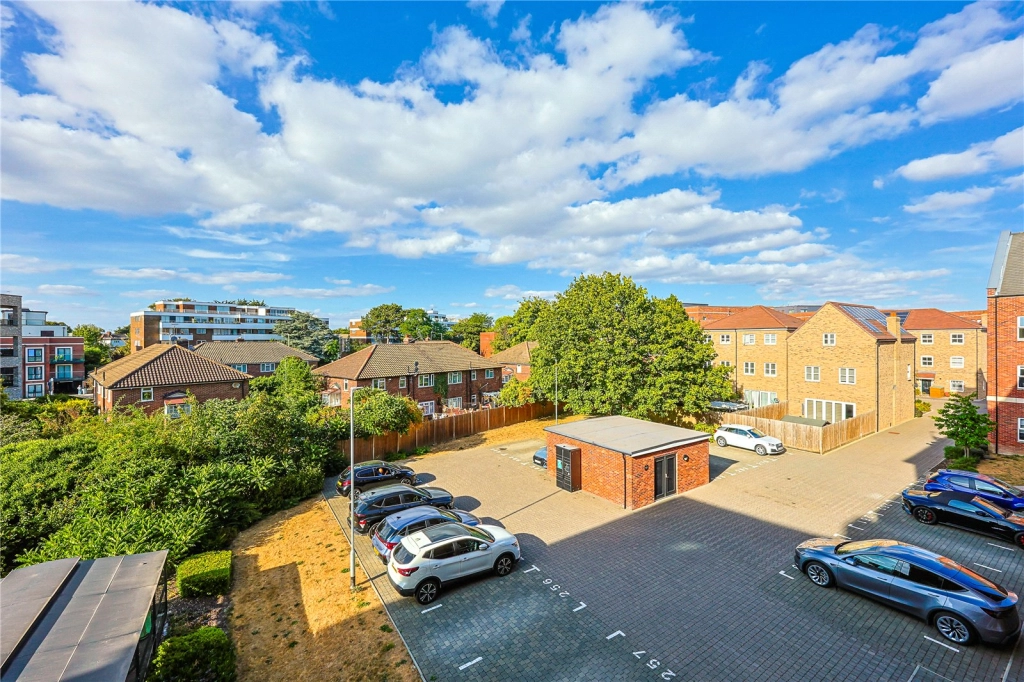 2 bedrooms apartments/flats for sale in Toye Avenue, London - N20 view 15