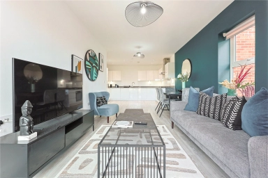 Toye Avenue, London - N20 view 3
