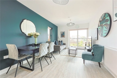 Toye Avenue, London - N20 view 4