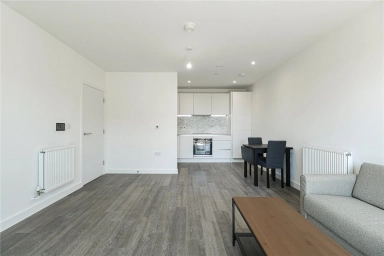 Perryfield Way, London - NW9 view 4
