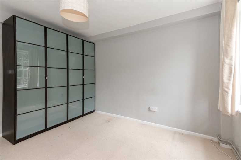 3 bedrooms apartments/flats to sale in Wavell House, Hillcrest, Highgate-image 4