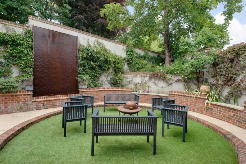 5 bedrooms houses to sale in Hornsey Lane Gardens, Highgate-image 10