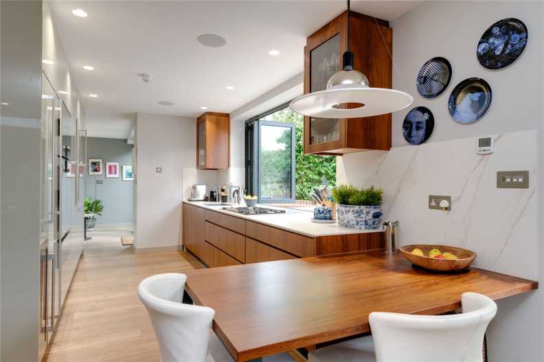 5 bedrooms houses to sale in Hornsey Lane Gardens, Highgate-image 5