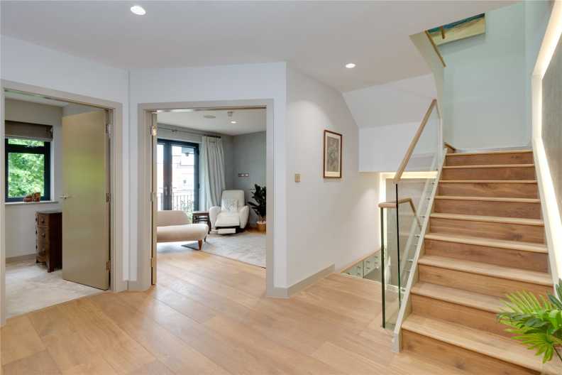 5 bedrooms houses to sale in Hornsey Lane Gardens, Highgate-image 16